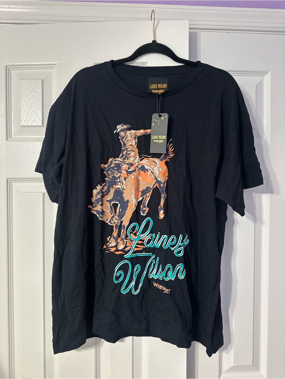 NWT Lainey Wilson x Wrangler Oversized Tee M